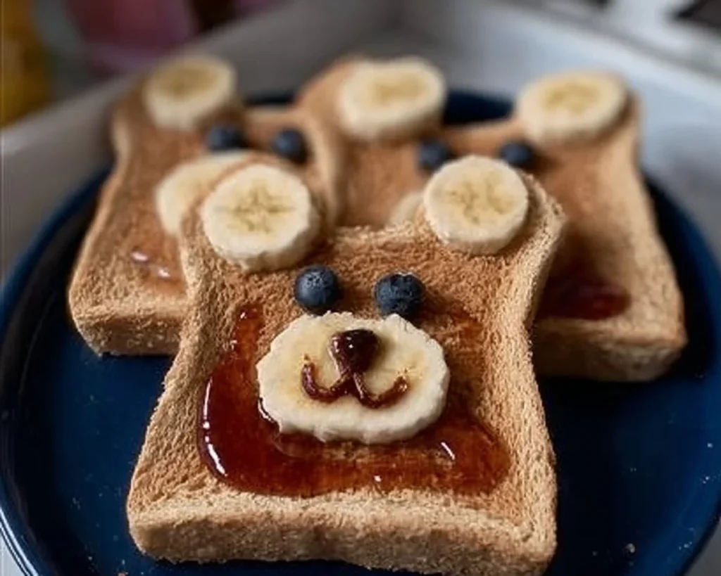 Creative bear toast breakfast idea with fun shapes and colorful toppings